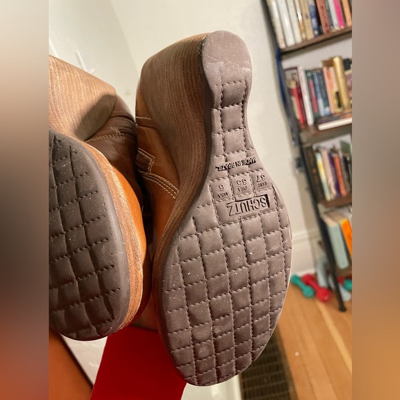 Women’s Schutz  retro leather wedge boots. Size 6. GUC. - Picture 5 of 16